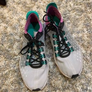 Women’s Nike EXP-X14